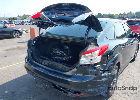 2014 Ford Focus Se z USA, uszkodzony, nr VIN 1FADP3F21EL225076